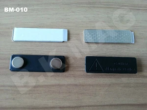 Magnetic name tags